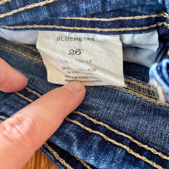 ✨2/$20✨Bluenotes Shorts - Picture 5 of 5